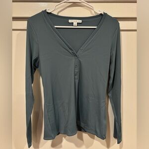 Women’s Long Sleeve Top in Teal